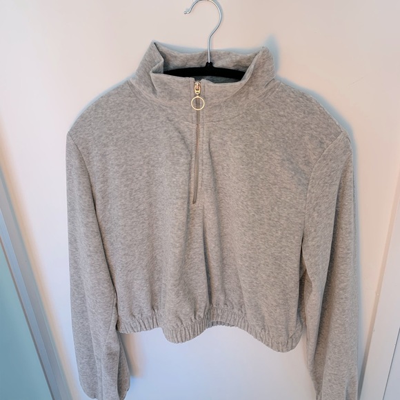 Topshop Velour Half Zip Sweatshirt in Grey UK14 CAD/US 10 - Picture 3 of 3
